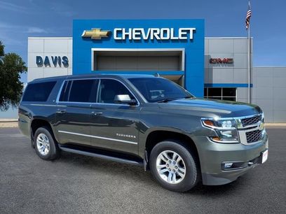 Used 2019 Chevrolet Suburban LT w/ Luxury Package