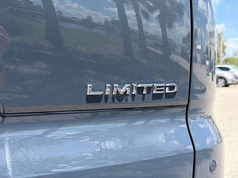 Used 2026 Toyota Crown Signia w/ Advanced Technology Package image 47