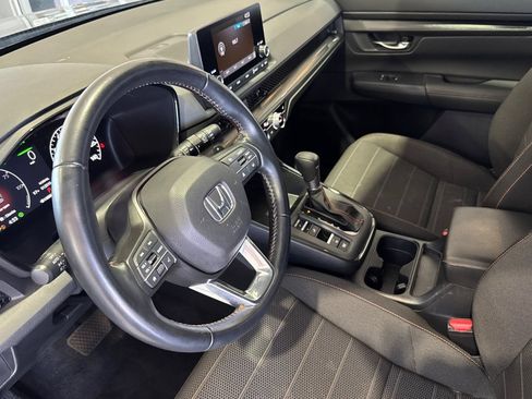 Used 2025 Honda CR-V Sport image 10