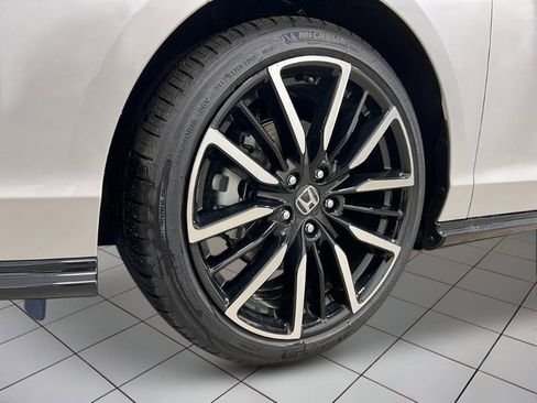 New 2025 Honda Accord Touring image 11