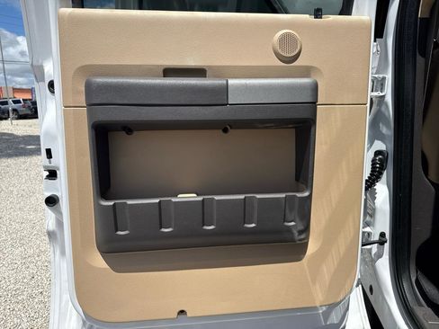 Used 2016 Ford F250 Lariat w/ Chrome Package AWD/4WD image 28