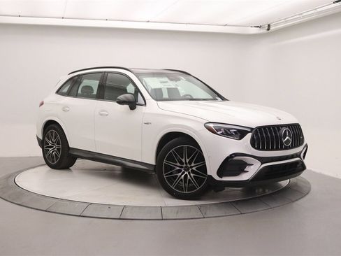 New 2025 Mercedes-Benz GLC 43 AMG 4MATIC image 1
