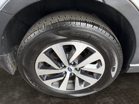 Used 2020 Subaru Outback Premium AWD/4WD image 38