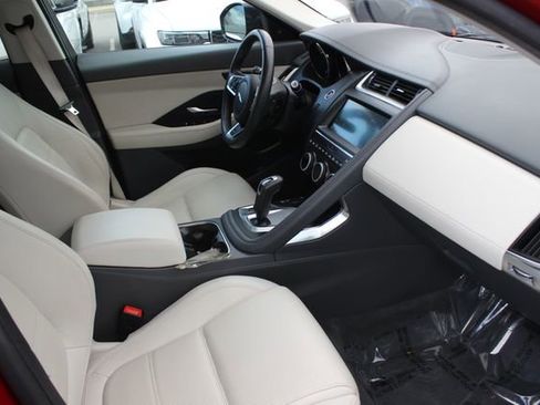 Used 2020 Jaguar E-PACE SE AWD/4WD image 34