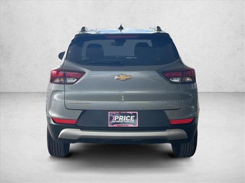 Used 2025 Chevrolet TrailBlazer LT image 8