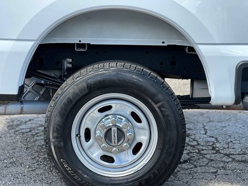 Certified 2024 Ford F250 XL w/ XL Chrome Package AWD/4WD image 27