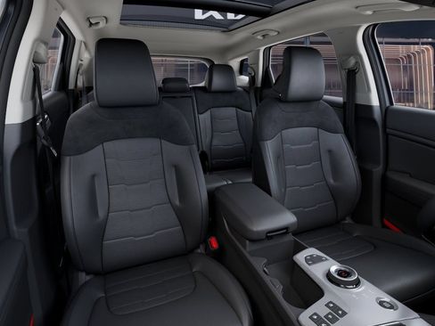 New 2026 Kia Sportage SX Prestige AWD/4WD image 16