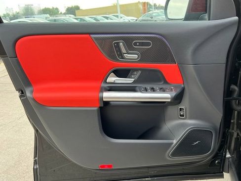 New 2025 Mercedes-Benz GLA 35 AMG 4MATIC image 14