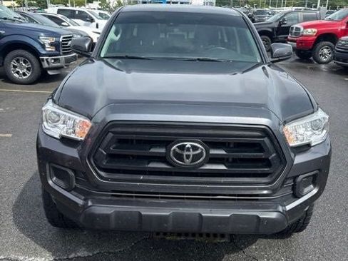 Used 2021 Toyota Tacoma SR AWD/4WD image 4