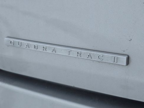 Used 2022 Jeep Wagoneer Series III w/ Flexible Seating Group image 11