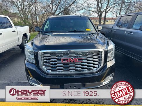 Used 2018 GMC Yukon XL Denali w/ Denali Ultimate Package image 2