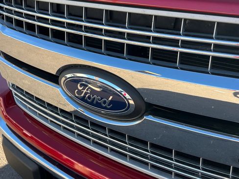 Certified 2020 Ford F150 Lariat image 23