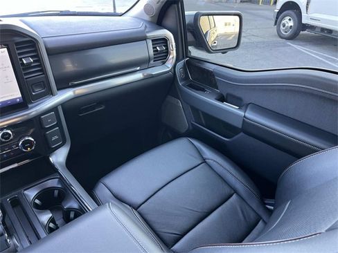 Used 2022 Ford F150 Lariat image 12