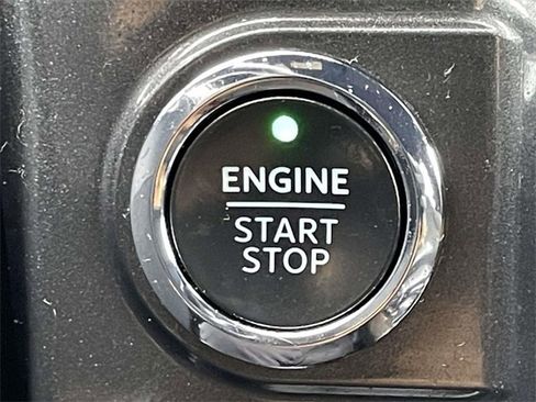 Used 2022 Ford F150 XLT w/ Equipment Group 302A High image 27