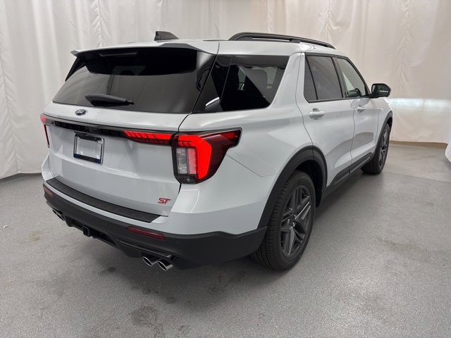 New 2026 Ford Explorer ST w/ Sun And Sound Package AWD/4WD image 6