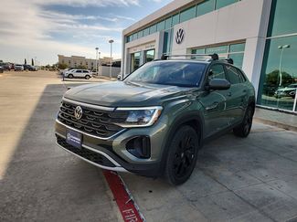 Certified 2026 Volkswagen Atlas Cross Sport SE FWD video 3