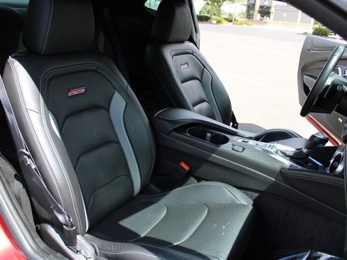Used 2016 Chevrolet Camaro SS RWD image 49