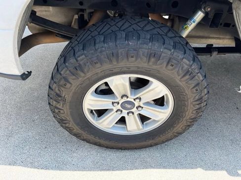 Used 2020 Ford F150 XLT w/ Equipment Group 301A Mid RWD image 11