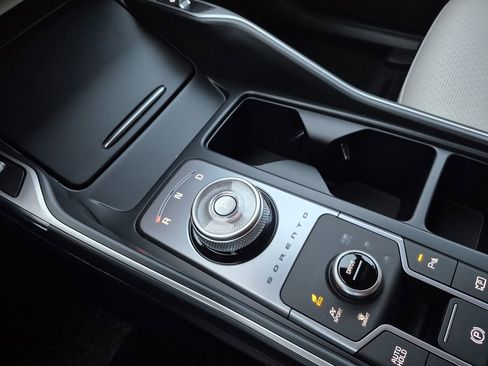 New 2026 Kia Sorento EX image 23