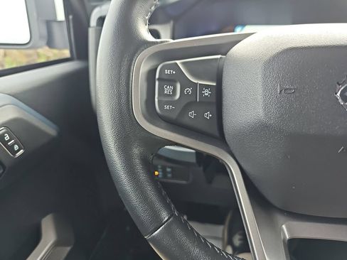 Used 2022 Ford Bronco Outer Banks AWD/4WD image 17