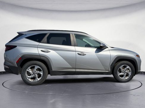 Used 2024 Hyundai Tucson SEL FWD image 6