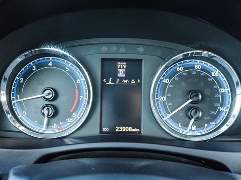 Used 2019 Toyota Corolla XSE image 24