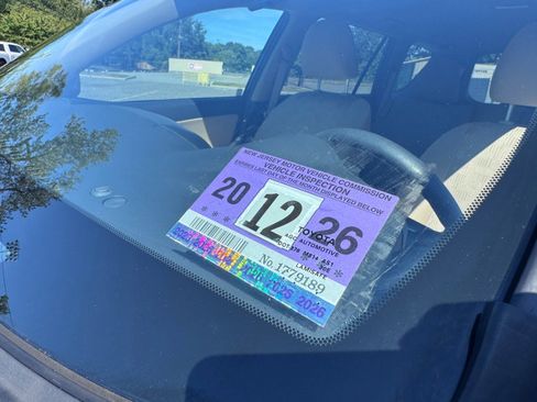 Used 2011 Toyota RAV4 4WD w/ 3rd Row image 17