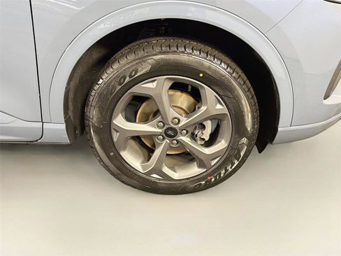 Used 2024 Ford Escape ST-Line AWD/4WD image 36