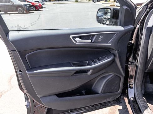 Used 2022 Ford Edge SEL w/ Convenience Package AWD/4WD image 8