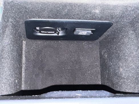 Used 2012 Lexus LS 460 w/ Comfort Pkg image 33