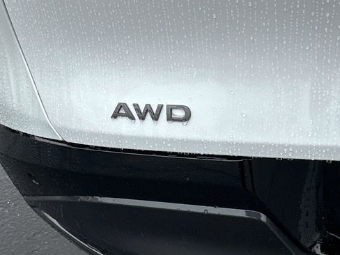 New 2026 Nissan Murano Platinum AWD/4WD image 13