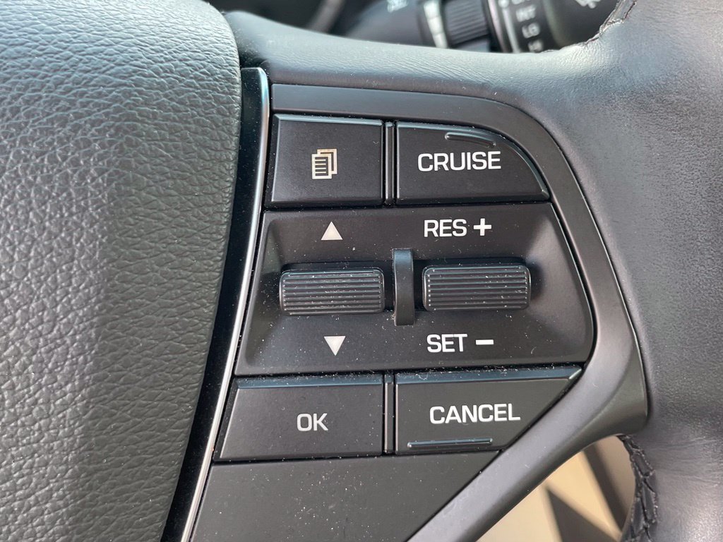 Used 2015 Hyundai Sonata Limited FWD image 10