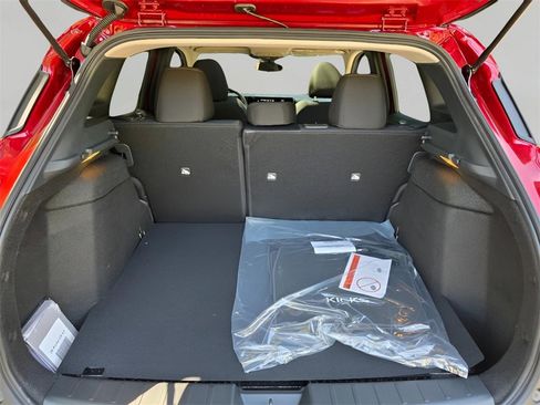 New 2026 Nissan Kicks SV w/ SV Premium Package image 8