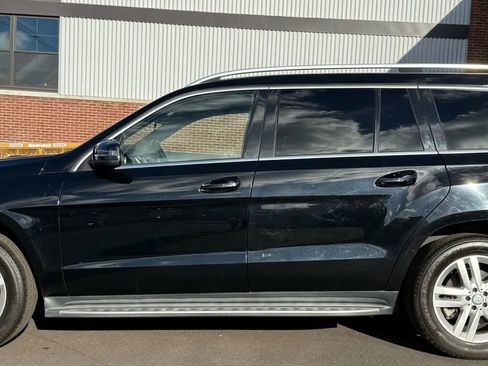 Used 2015 Mercedes-Benz GL 450 4MATIC image 3