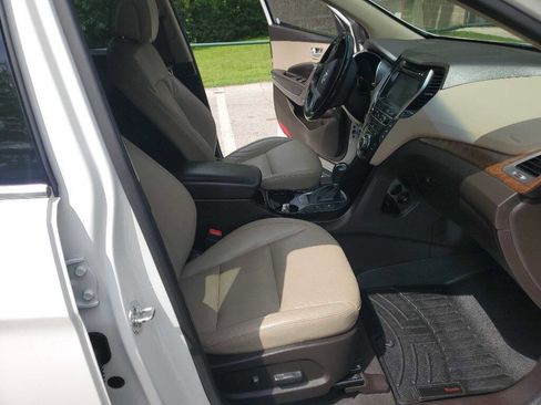 Used 2017 Hyundai Santa Fe Limited image 30