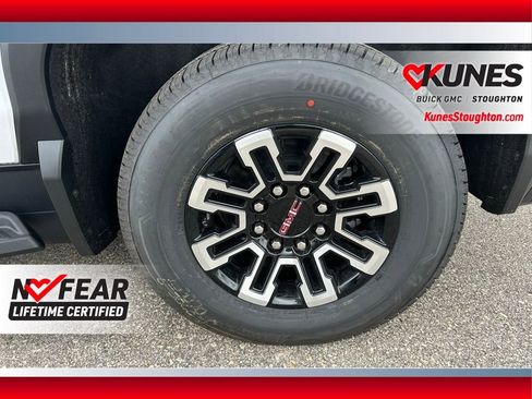 New 2026 GMC Sierra EV Elevation image 18