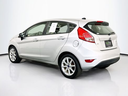 Used 2019 Ford Fiesta SE w/ Equipment Group 201A image 5