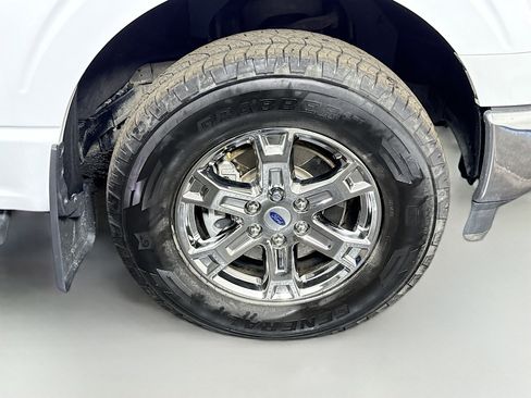 Used 2023 Ford F150 XLT w/ XTR Package image 30