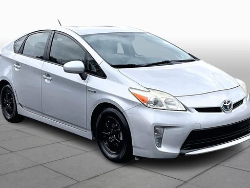 Used 2012 Toyota Prius Three image 2