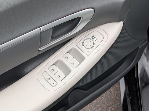 Certified 2026 Hyundai Sonata SEL AWD/4WD image 19
