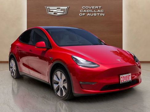 Used 2023 Tesla Model Y Long Range AWD/4WD image 6
