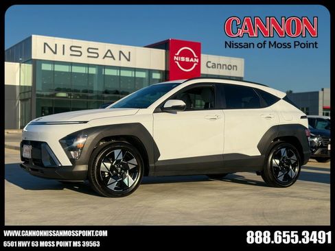 Used 2025 Hyundai Kona SEL FWD image 1