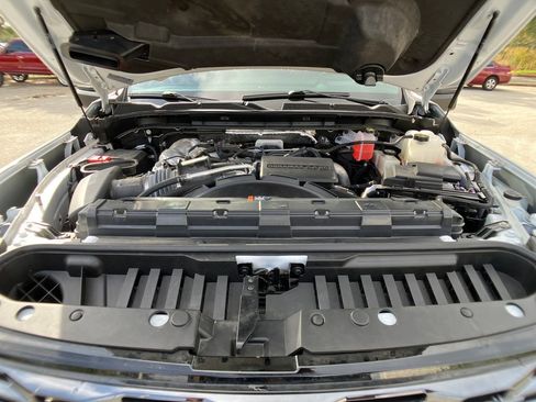 Used 2024 GMC Sierra 3500 Denali Ultimate image 33