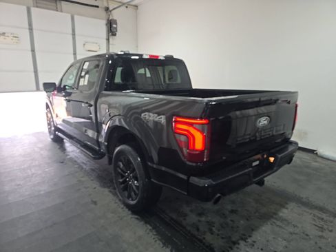 Used 2024 Ford F150 Lariat AWD/4WD image 6
