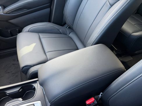 New 2026 Subaru Ascent Limited image 14