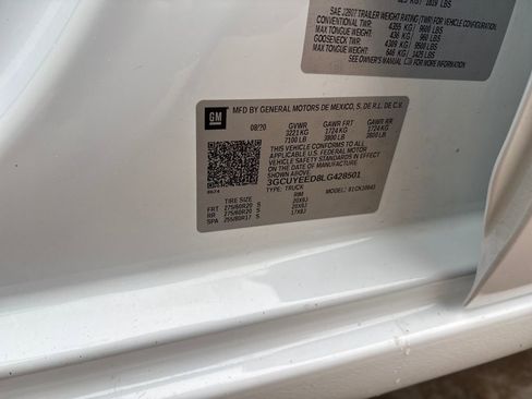 Used 2020 Chevrolet Silverado 1500 RST w/ All-Star Edition image 34