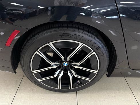 Used 2024 BMW 740i w/ Premium Package RWD image 30