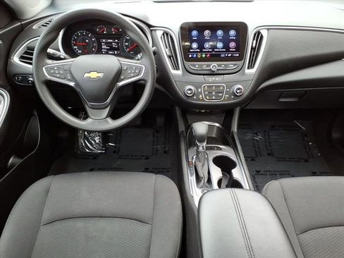 Used 2024 Chevrolet Malibu LT image 10