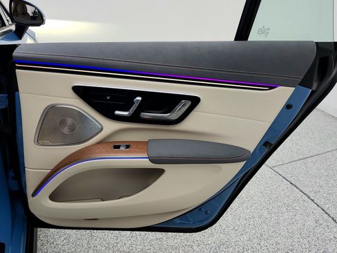 Certified 2025 Mercedes-Benz EQS 450+ Sedan image 33