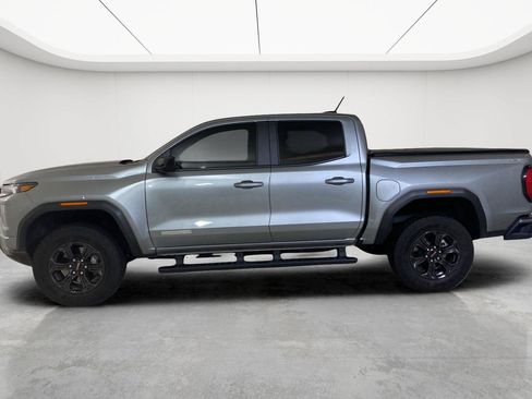 Used 2025 GMC Canyon Elevation w/ Convenience Package AWD/4WD image 40